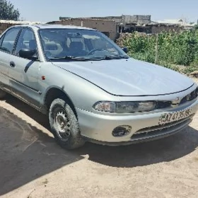 Mitsubishi Galant 1996