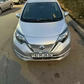 Nissan Versa Note 2019