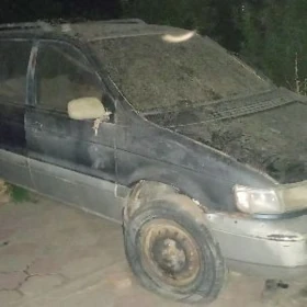 Mitsubishi Chariot 1993