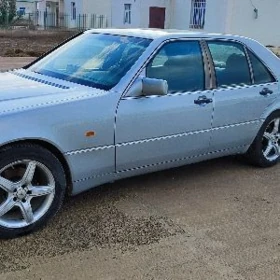 Mercedes-Benz 500SEL 1992