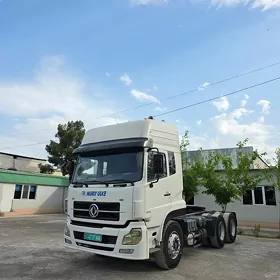 Dongfeng 370 2011