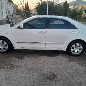 Toyota Camry 2011