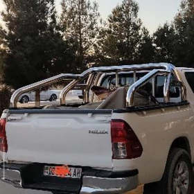 Hilux duga