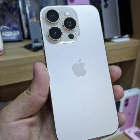 iPhone 16 Pro kredit