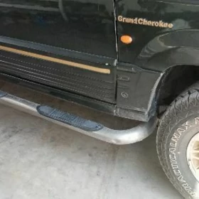 Jeep pdnoşka