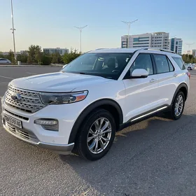Ford Explorer 2021