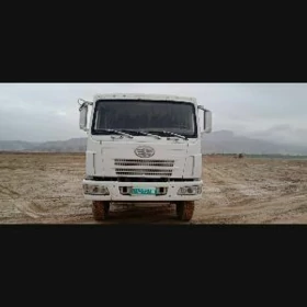 FAW J6V 2011