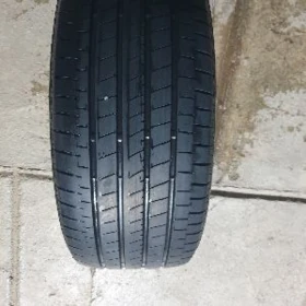 235 45 18  bridgestone