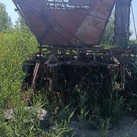 MTZ T-28 1990