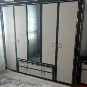 mebei şkaf