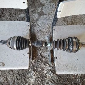 Granat Lexus es 300, 330