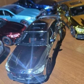 Oýunjak demir maşynlar