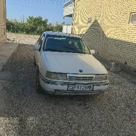 Opel Vectra 1990