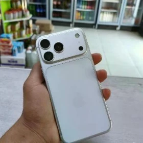 Iphone 17pro max Lux 1:1