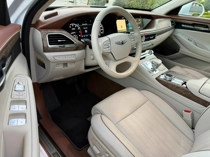 Genesis G90 2021
