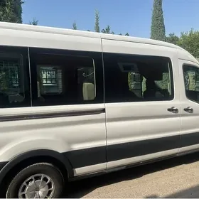 Ford Transit Passenger Van 2023