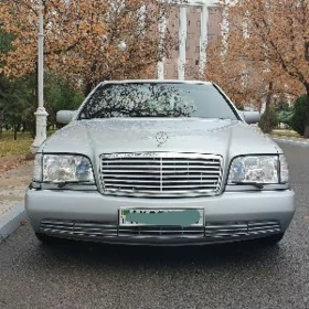 Mercedes-Benz 600SEL 1992