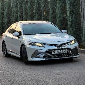 Toyota Camry 2018