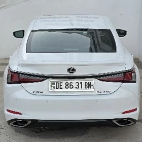 Lexus ES 350 2019