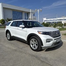 Ford Explorer 2021