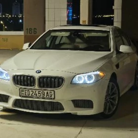 BMW F10 2010