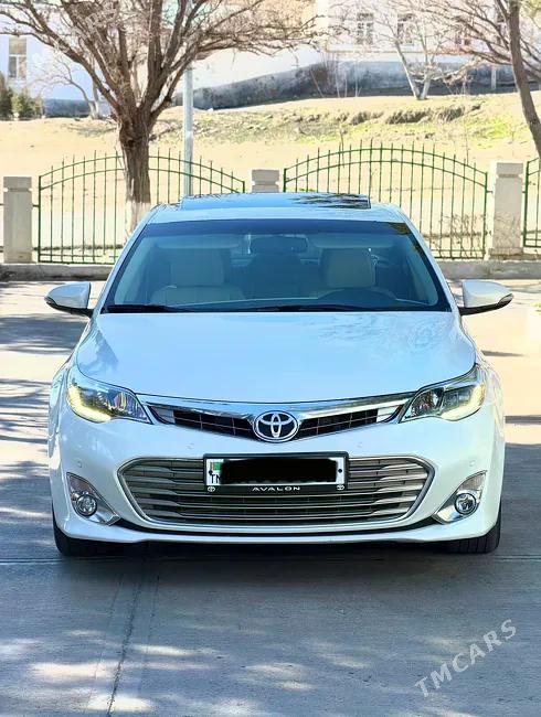 Toyota Avalon 2013