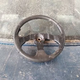 Toyota   sportiwniý  Rul
