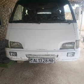 Toyota Hiace 1994
