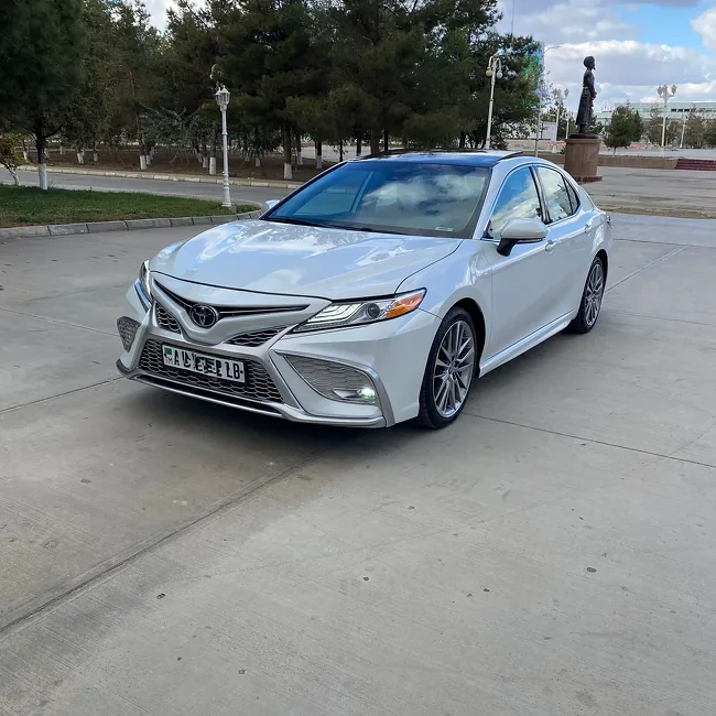 Toyota Camry 2020