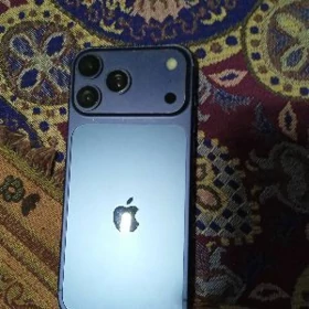 İphone 17 pro max padelka