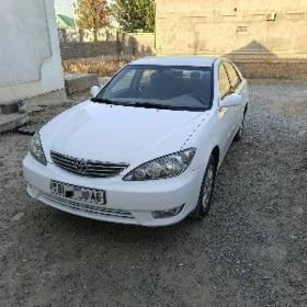 Toyota Camry 2005