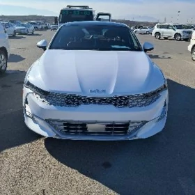 Kia K5 2023