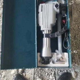 HILTI TAZEJE