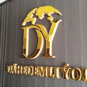 BANNER STIKER HARP YANYAN CYRA