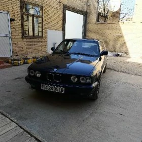 BMW 520 1989
