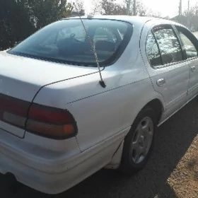 Nissan Cefiro 1996