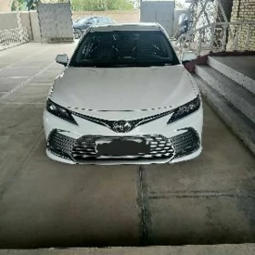 Toyota Camry 2022