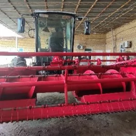 MTZ T-28 2015