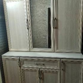 Шкаф для прихожей