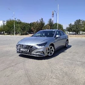 Hyundai Sonata 2021