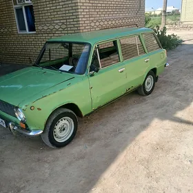 Lada 2102 1982
