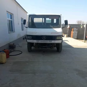 Mitsubishi Canter 1993