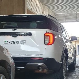 Ford Explorer 2021