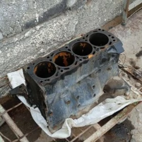nissan nawara urwan