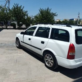 Opel Astra 2000