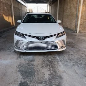 Toyota Camry 2022