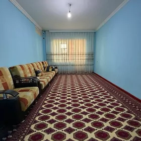 DOSAAF 4/2 ETAZ 5 KOMNAT