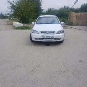 Opel Astra 2003