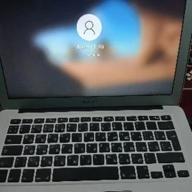 kompyuter MacBook Air
