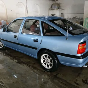 Opel Vectra 1990